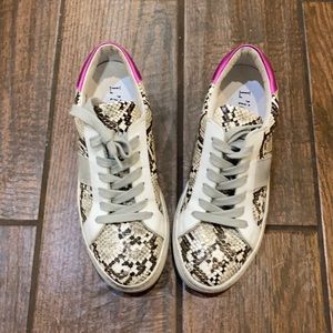 Lori’s shoes. Look like golden goose! Excellent condition. Wore once.